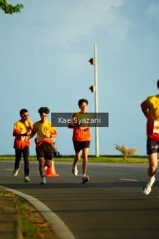 Runner Photo 2498593