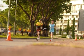 Runner Photo 2499807