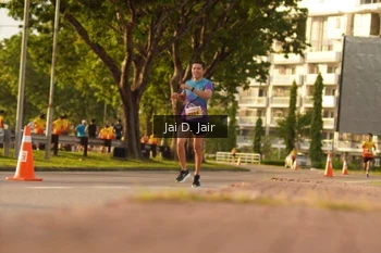 Runner Photo 2500020