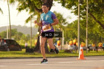 Runner Photo 2500079