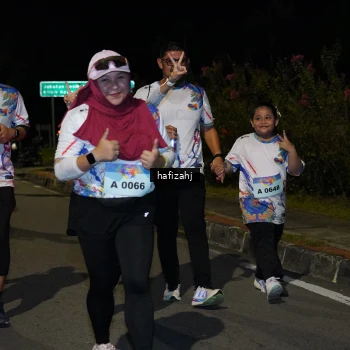Runner Photo 2500120