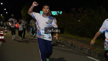 Runner Photo 2500210