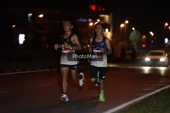 Runner Photo 2500682