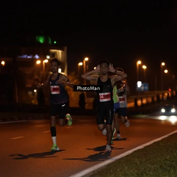 Runner Photo 2500758