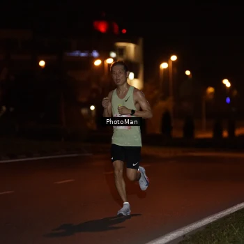 Runner Photo 2500837