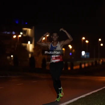 Runner Photo 2500982