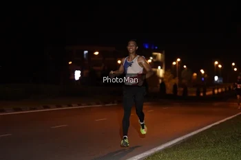 Runner Photo 2500984