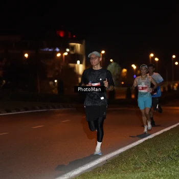 Runner Photo 2501025