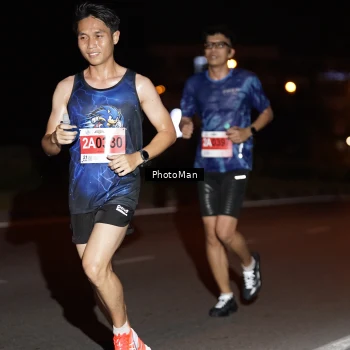 Runner Photo 2501098