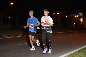 Runner Photo 2501474