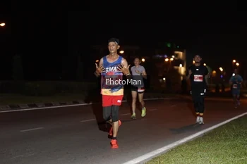 Runner Photo 2501485