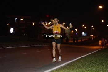 Runner Photo 2501517