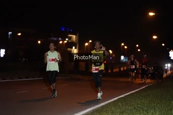 Runner Photo 2501563