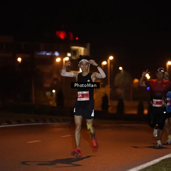 Runner Photo 2501574
