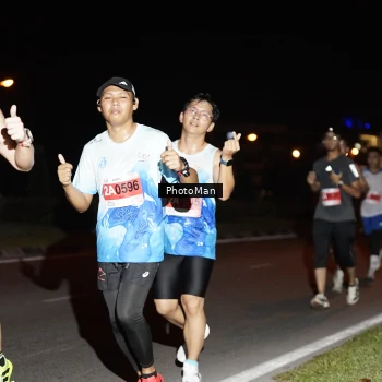 Runner Photo 2501665