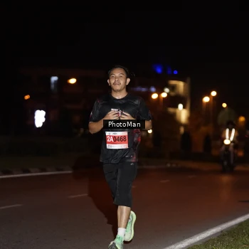 Runner Photo 2501684