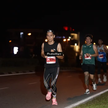 Runner Photo 2501697