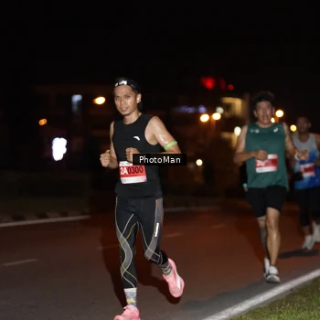 Runner Photo 2501699