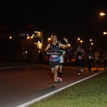 Runner Photo 2501719