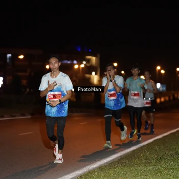Runner Photo 2501798