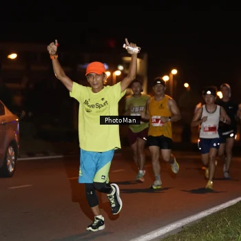 Runner Photo 2501827