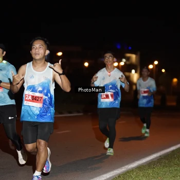 Runner Photo 2501846