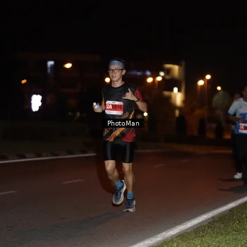 Runner Photo 2501855
