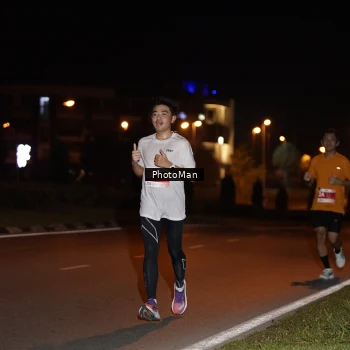 Runner Photo 2501867