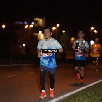 Runner Photo 2501874