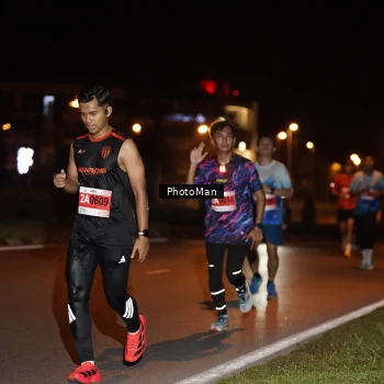 Runner Photo 2501892