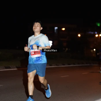 Runner Photo 2501898