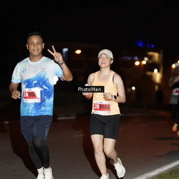 Runner Photo 2501906