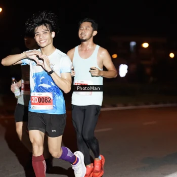 Runner Photo 2501940