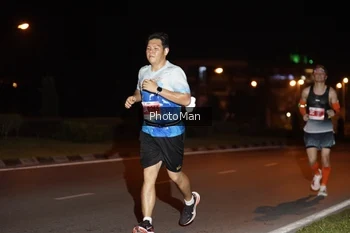 Runner Photo 2502021