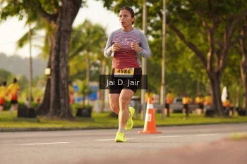 Runner Photo 2502024