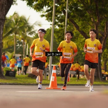 Runner Photo 2502325