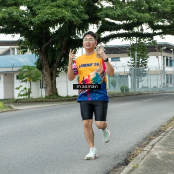 Runner Photo 2502366