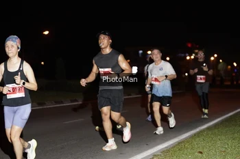 Runner Photo 2502369