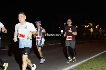 Runner Photo 2502375