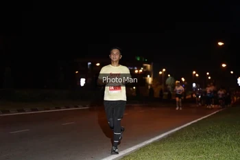 Runner Photo 2502386