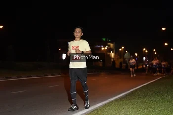 Runner Photo 2502390
