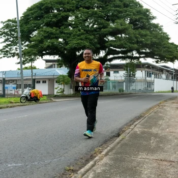 Runner Photo 2502586