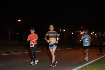 Runner Photo 2502650