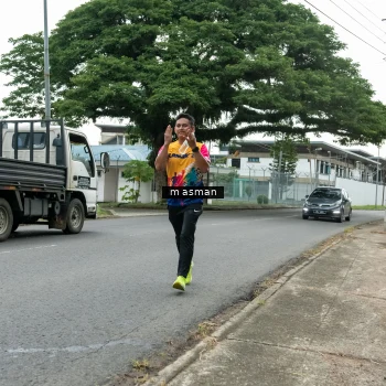 Runner Photo 2502660