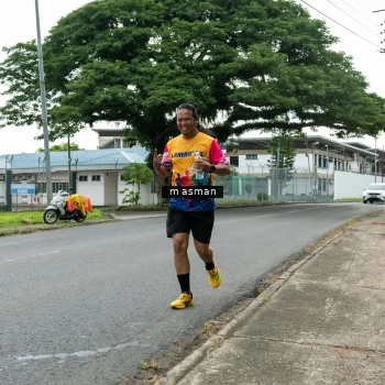 Runner Photo 2502684