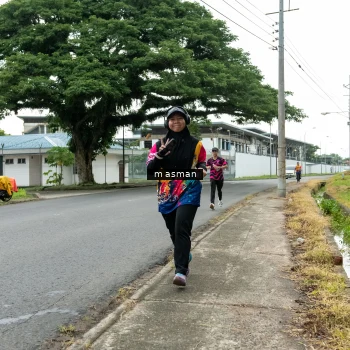 Runner Photo 2502690