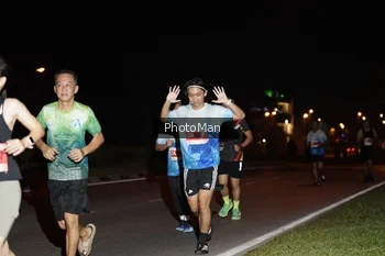 Runner Photo 2502755