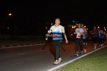 Runner Photo 2502870