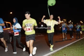 Runner Photo 2502912