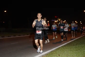 Runner Photo 2503065
